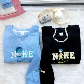 Stranger Things Teenagers – Sweatshirt