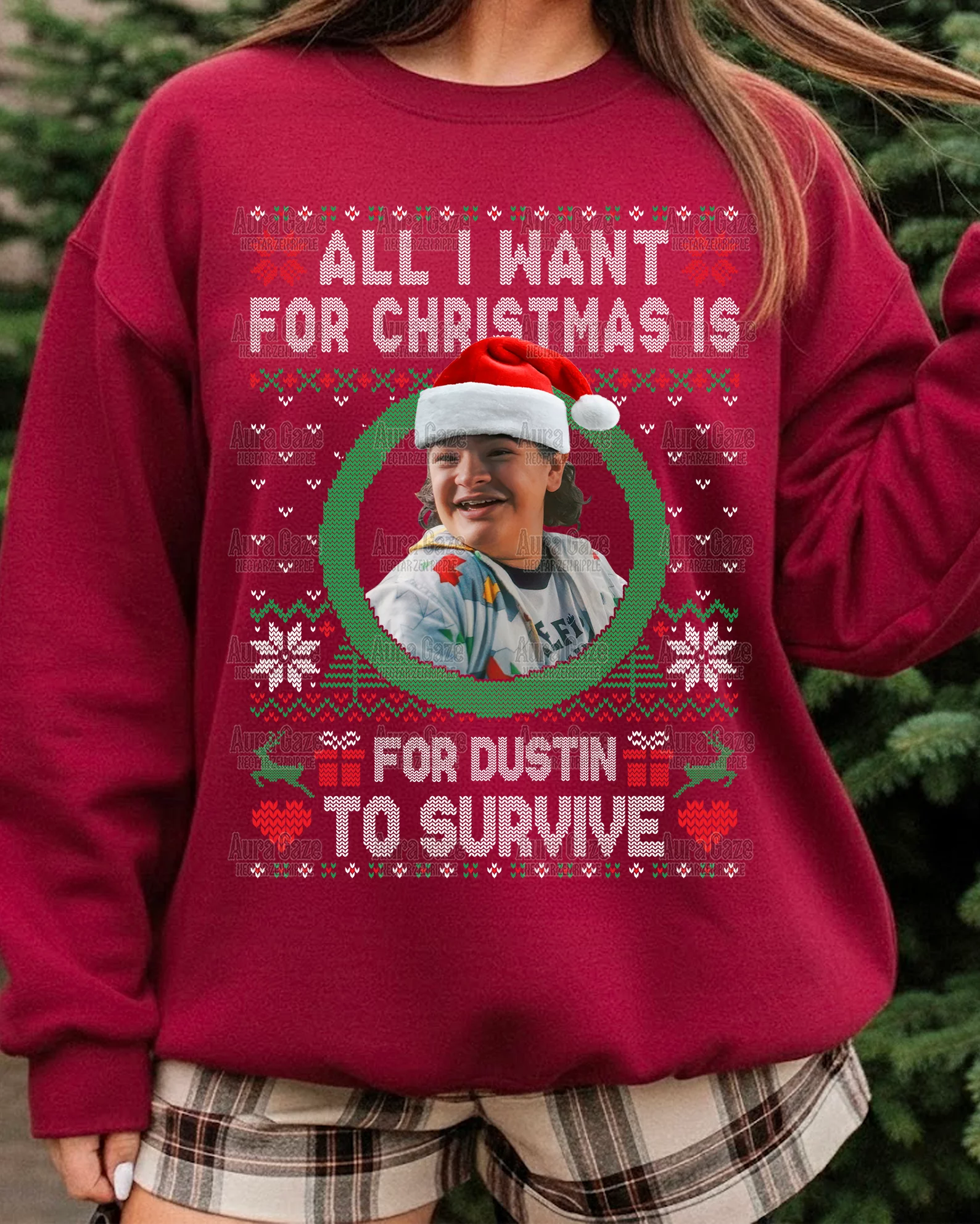 All I Want For Christmas Is For Dustin To Survive – Sweatshirt All I Want For Christmas Is For Dustin To Survive – Sweatshirt